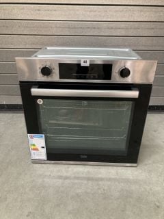 BEKO INTEGRATED SINGLE OVEN MODEL: BBIE22300XFP (EX DISPLAY) RRP: £229