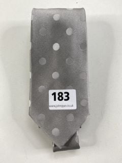 PAUL SMITH MEN'S TIE SPOT. SIZE: 8CM, MADE FROM: 100% SILK WOVEN. RRP: £110