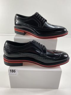 PAUL SMITH MEN'S SHOE CHASE BLACK. SIZE: 7, MADE FROM: 100% CALF LEATHER UPPER/RUBBER SOLE. RRP: £350