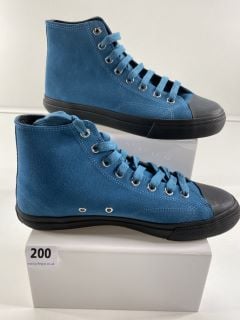 PAUL SMITH MEN'S SHOE CARVER PETROL BLUE. SIZE: 8, MADE FROM: 100% COW LEATHER UPPER/RUBBER SOLE. RRP: £195