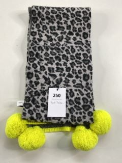 PAUL SMITH WOMEN'S SCARF LEOPARD POM. MADE FROM: 100% WOOL KNITTED. RRP: £150