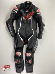 ALPINESTAR CAT II 1 PC MOTORBIKE RACING SUIT SIZE 46 RRP£700