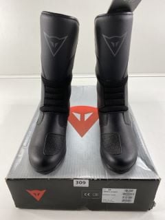 DAINESE TEMPEST D-WP MOTORBIKE BOOTS SIZE UK 8 RRP£300