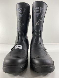 DAYTONA TRAVELSTAR PRO GTX GORE0TEX MOTORBIKE BOOTS SIZE EURO 47 RRP£359.99