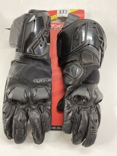 FIVE RFX2 ADVANCED GLOVED SIZE MEDIUM RRP£169.99