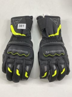 DAINESE TEMPEST D-DRY GLOVES SIZE 8.5/M RRP£119.99