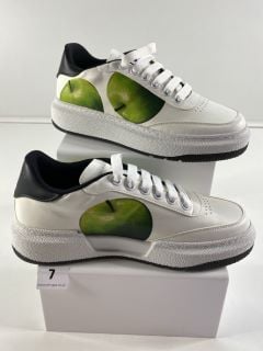 PAUL SMITH MEN'S SHOES HACKNEY WHITE APPLE 50TH. SIZE: 7, MADE FROM: 100% CALF LEATHER UPPER/RUBBER SOLE. RRP: £495