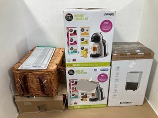 6 X ASSORTED HOUSEHOLD ITEMS TO INCLUDE 2 X DELONGHI NESCAFE DOLCE GUSTO MINI ME STARTER KITS: LOCATION - I15