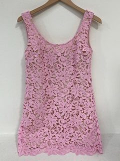 SELF-PORTRAIT FLORAL LACE MINI DRESS IN PINK - UK 8 - RRP £290.00: LOCATION - MAIN BOOTH