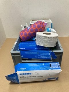 QTY OF ASSORTED ITEMS TO INCLUDE 3 X BOXES OF PODOPRO 135MM X 255MM SELF SEAL STERILISATION POUCHES: LOCATION - I1