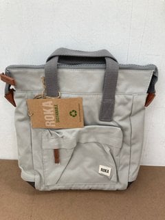 2 X ROKA LONDON BANTRY CANVAS BAGS IN NAVY/GREY: LOCATION - E8