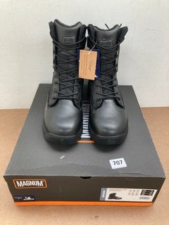 MAGNUM STRIKE FORCE 8.0 SIDE ZIP WATERPROOF WORK BOOTS IN BLACK - UK 10: LOCATION - E8