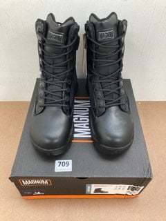 MAGNUM STRIKE FORCE 8.0 SIDE ZIP WATERPROOF WORK BOOTS IN BLACK - UK 5: LOCATION - E8