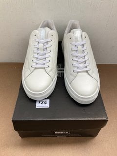 BARBOUR GLENDALE TRAINERS IN WHITE - UK 8: LOCATION - E9