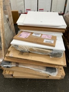 (COLLECTION ONLY) PALLET OF ASSORTED BATH END PANELS AND FASCIAS: LOCATION - B7