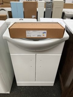 (COLLECTION ONLY) FLOOR STANDING 2 DOOR SEMI RECESSED SINK UNIT IN WHITE WITH A 560 X 450MM 1TH CERAMIC BASIN COMPLETE WITH A MONO BASIN MIXER TAP IN CHROME WITH POP UP WASTE RRP £755: LOCATION - A6