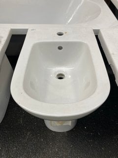 (COLLECTION ONLY) 1TH CERAMIC BIDET RRP £289: LOCATION - A6