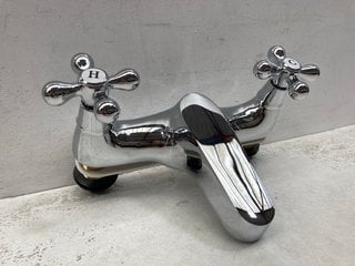 TRADITIONAL CROSSHEAD DECK MOUNTED BATH FILLER IN CHROME RRP £265: LOCATION - R1