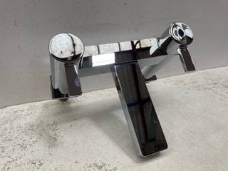 DECK MOUNTED BATH FILLER IN CHROME RRP £305: LOCATION - R1