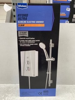 HYDRO ULTRA 9.5KW SLIMLINE ELECTRIC SHOWER IN WHITE AND CHROME RRP £365: LOCATION - R2