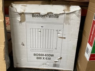 WHITE HORIZONTAL DOUBLE SLIM PANEL RADIATOR 630 X 600MM RRP £295: LOCATION - B8