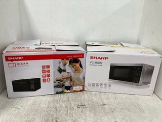 SHARP R272KM 20L BLACK MICROWAVE OVEN TO INCLUDE SHARP YC-MS02 SILVER MICROWAVE OVEN: LOCATION - A14