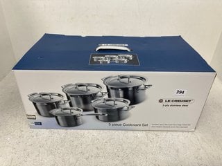 LE CREUSET 3-PLY STAINLESS STEEL 5 PIECE COOKWARE SET - RRP: £ 115.00: LOCATION - A12