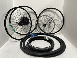 QTY OF CYCLE ITEMS TO INCLUDE KX DOUBLE WALL WHEEL IN BLACK - SIZE: 26'' AND NUTRAK IMPERIAL WIRE BEAD MULTIPURPOSE COMPOUND TYRE - SIZE: 27 x 1 1/4: LOCATION - B1