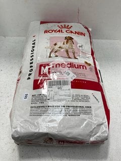 ROYAL CANIN MEDIUM ADULT DRY DOG FOOD 19KG - BBE: 18/06/2025: LOCATION - B4