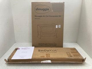 2 X CHILDREN ITEMS TO INCLUDE SHNUGGLE AIR COT CONVERSION KIT AND SNUZ KOT TODDLER BED GUARD RAILS: LOCATION - B13