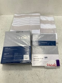 5 X BEDDING & BATHROOM ITEMS TO INCLUDE SOAK & SLEEP STRIPE BED LINEN PILLOW CASES IN WHITE & GREY: LOCATION - C14