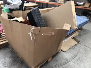 (COLLECTION ONLY) 2 X PALLETS OF ASSORTED ITEMS TO INCLUDE SINGLE MATTRESS IN BLUE: LOCATION - A8