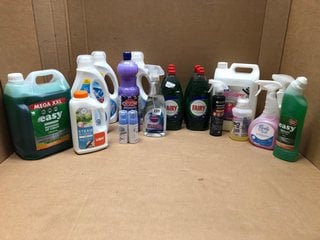 (COLLECTION ONLY) QTY OF ASSORTED HOUSEHOLD CLEANING PRODUCTS TO INCLUDE PERSIL NON BIO LIQUID 1431 ML: LOCATION - AR5