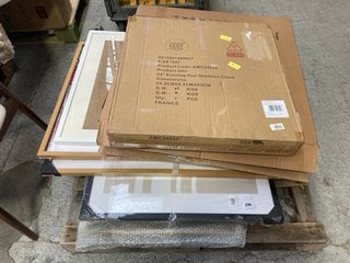 PALLET OF ASSORTED PICTURE FRAMES TO INCLUDE THOMAS KENT CLOCKS EVENING STAR SKELETON CLOCK 24": LOCATION - B1 (KERBSIDE PALLET DELIVERY)