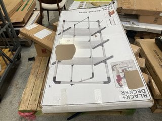 PALLET OF ASSORTED ITEMS TO INCLUDE BLACK + DECKER 3 TIER HEATED AIRER: LOCATION - B1 (KERBSIDE PALLET DELIVERY)