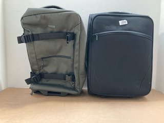 2 X ASSORTED JOHN LEWIS & PARTNERS SOFT SHELL STYLE CABIN LUGGAGE CASES IN BLACK AND KHAKI FABRICS: LOCATION - BR8