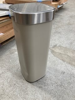 JOHN LEWIS & PARTNERS 40L TOUCH TOP BIN IN GREY: LOCATION - BR11