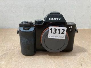 SONY A7 MIRRORLESS DIGITAL CAMERA IN BLACK: LOCATION - AR16