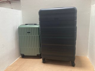 2 X JOHN LEWIS & PARTNERS HARD SHELL STYLE WHEELED SUITCASES IN GREEN AND CHARCOAL : SIZES LARGE AND SMALL: LOCATION - AR19