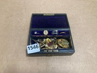 AN ANTIQUE JEWELLERY BOX AND CONTENTS: LOCATION - AR1