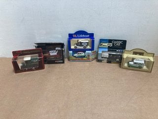 VARIOUS BOXED DIECAST VINTAGE MODEL VEHICLES: LOCATION - AR2