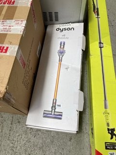 DYSON V8 ABSOLUTE CORDLESS VACUUM CLEANER - RRP £400: LOCATION - A5