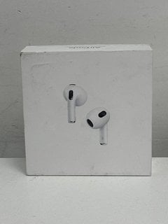 APPLE AIRPODS (3RD GEN) EARPHONES IN WHITE: MODEL NO A2564 A2565 A2566 (WITH BOX & ALL ACCESSORIES) [JPTM124193]