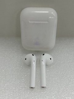 APPLE AIRPODS (2ND GENERATION) EARBUDS: MODEL NO A2032 A2031 A1602 (UNIT ONLY) [JPTM124280]