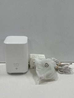 EUFY HOMEBASE S280 SECURITY HUB 2 IN WHITE: MODEL NO T8010 (WITH MAINS POWER CABLE) [JPTM124302]