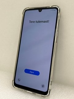 SAMSUNG GALAXY A33 SMARTPHONE IN BLACK: MODEL NO SM-A336B/DSN (WITH CASE, MAIN PCB REMOVED. FIRST IMAGE TO SHOW SCREEN TURNED ON PRIOR TO BEING REMOVED FROM PHONE ONLY (SPARES & REPAIRS) [JPTM123990]