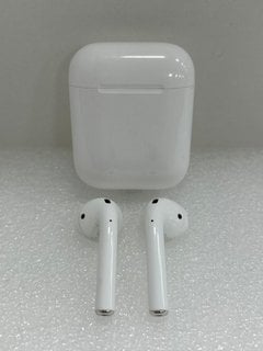 APPLE AIRPODS (2ND GENERATION) EARBUDS: MODEL NO A2032 A2031 A1602 (UNIT ONLY) [JPTM124297]