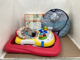 QTY OF ASSORTED BABY ITEMS TO INCLUDE FOLDABLE PLAY MAT: LOCATION - D12