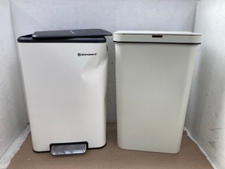 2 X ASSORTED HOUSE HOLD WASTE BINS: LOCATION - D12