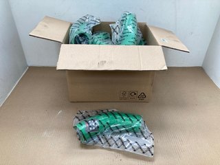 BOX OF MISHIMOTO 45 DEGREE COUPLERS IN GREEN - 63.5MM: LOCATION - D13